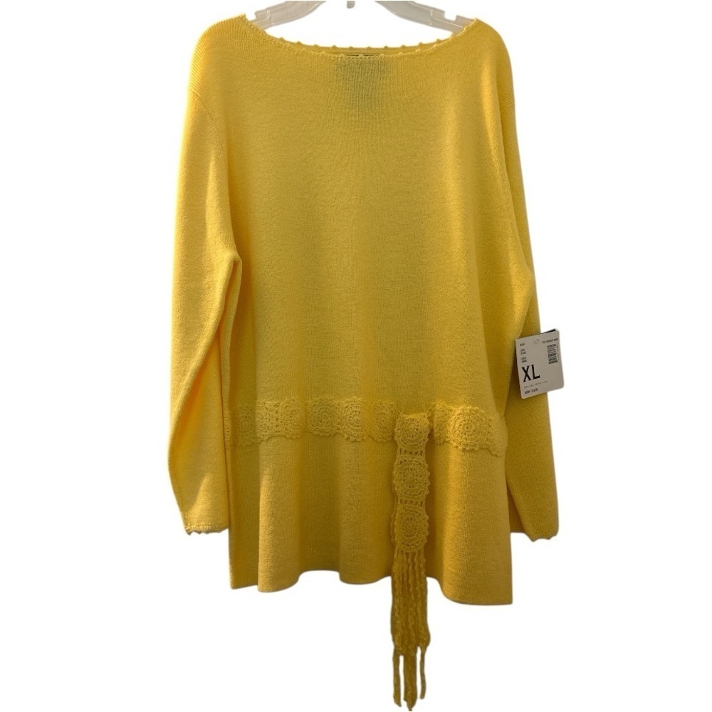 SAG HARBOR knit sweater, yellow Ramie blend fabric. Size XL,yellow,crochet trim